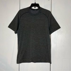 Lululemon mens swiftly tech short sleeve tee size M